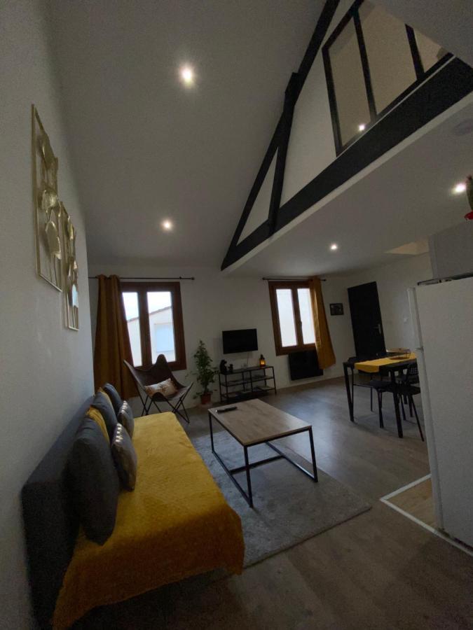 Appartement Au Coeur De Loupiac Loupiac  エクステリア 写真